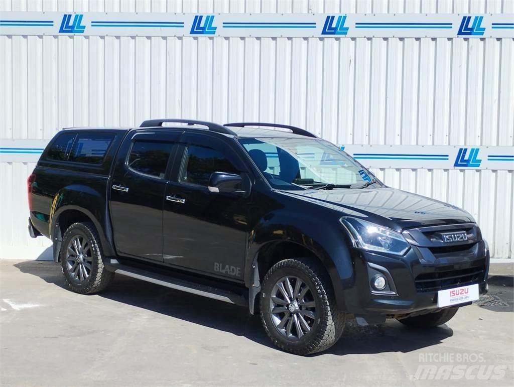Isuzu Blade Пікапи / Бічне розвантаження