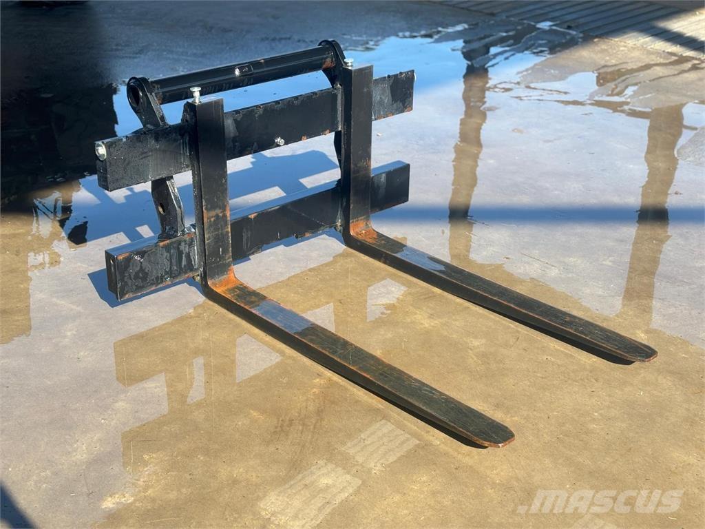 Manitou Pallet Forks Вила