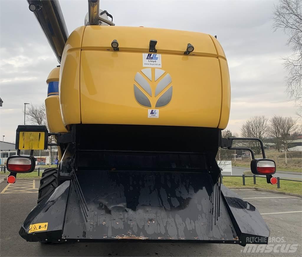 New Holland CX8.80 Зернозбиральні комбайни