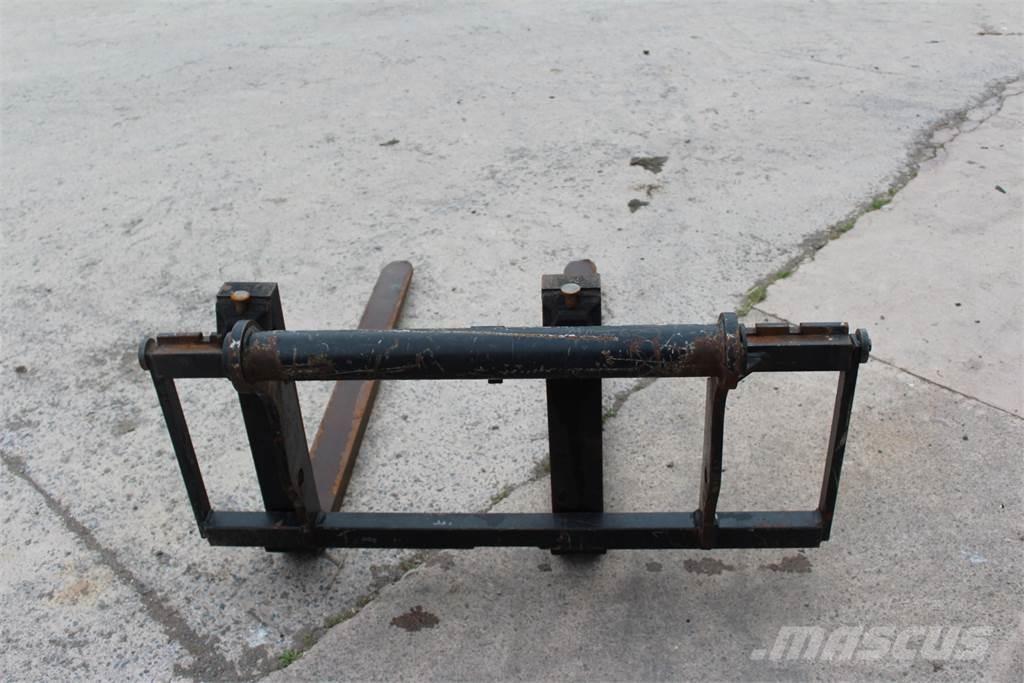  Pallet Forks & Frame Вила
