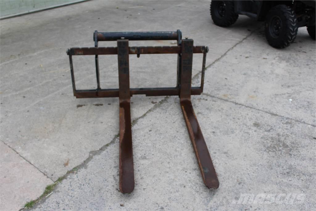  Pallet Forks & Frame Вила