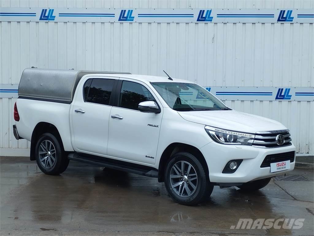 Toyota Hilux Пікапи / Бічне розвантаження