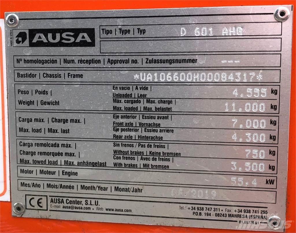 Ausa D601AHG Міні самоскиди