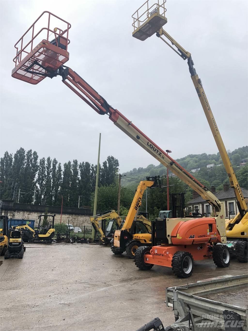 JLG 800AJ Інші підйомники і платформи