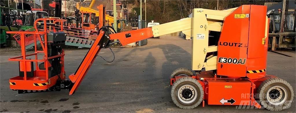 JLG E300AJ Інші підйомники і платформи