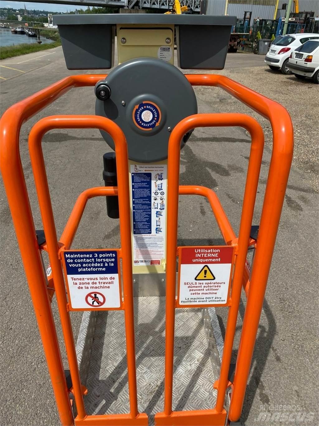 JLG PECOLIFT Інші підйомники і платформи