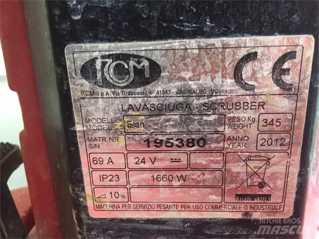 RCM ELAN 732 Підмітальні машини