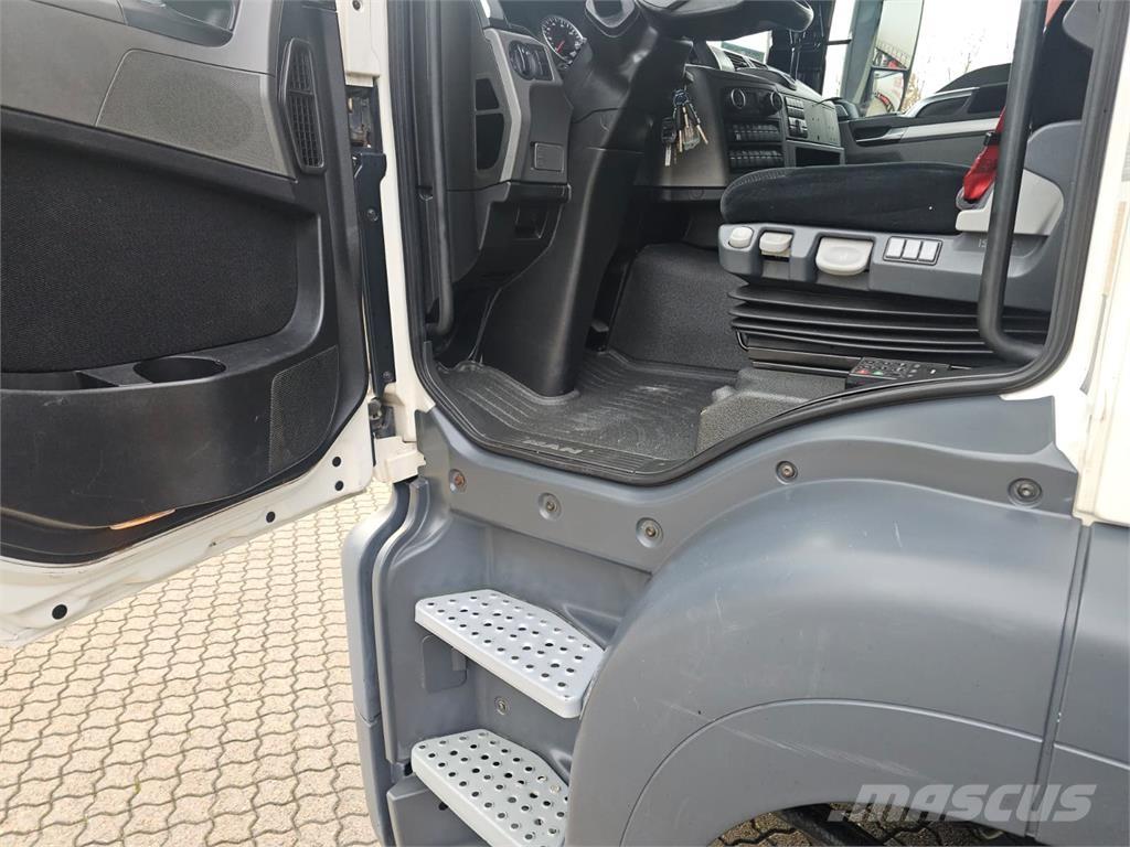 MAN TGS 26.500 6X2-4 Автоконтейнеровози