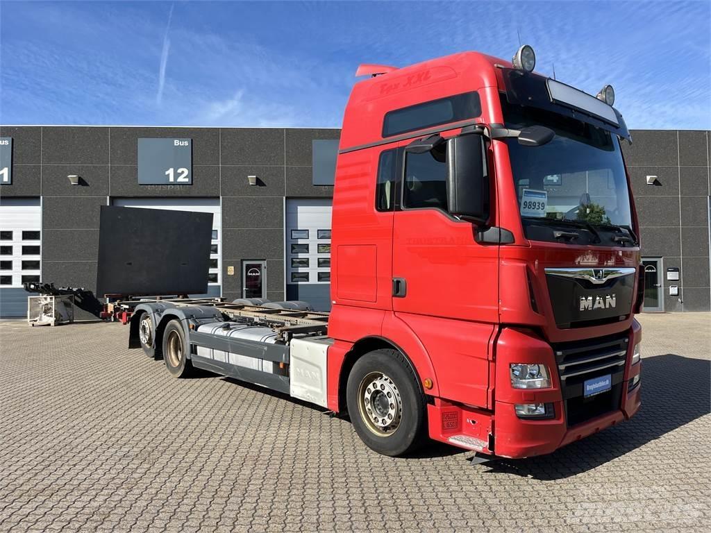 MAN TGX 26.500 6x2 Автоконтейнеровози