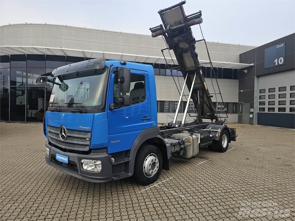 Mercedes-Benz Atego 1224 Контейнеровози