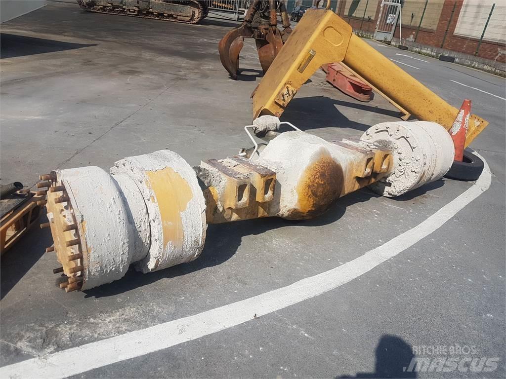 CAT  980 F II Осі