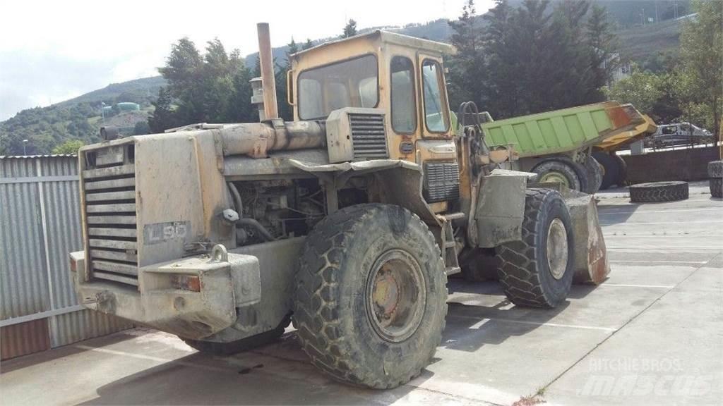 Volvo L90 Фронтальні навантажувачі