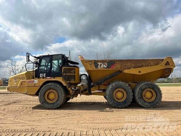CAT 730 Зчленовані самоскиди