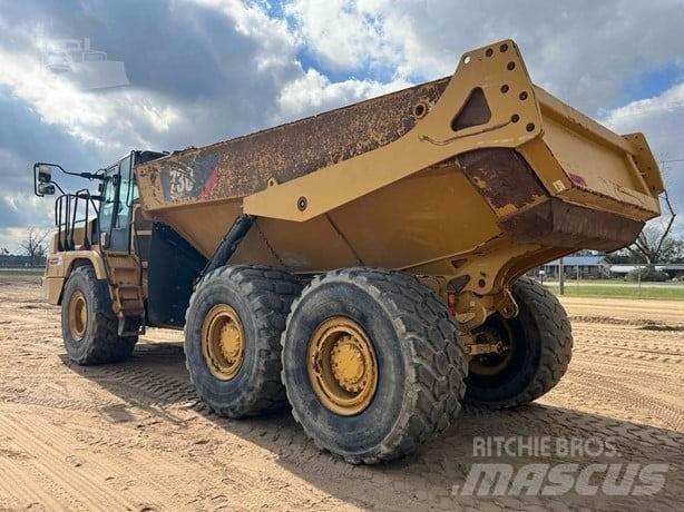 CAT 730 Зчленовані самоскиди