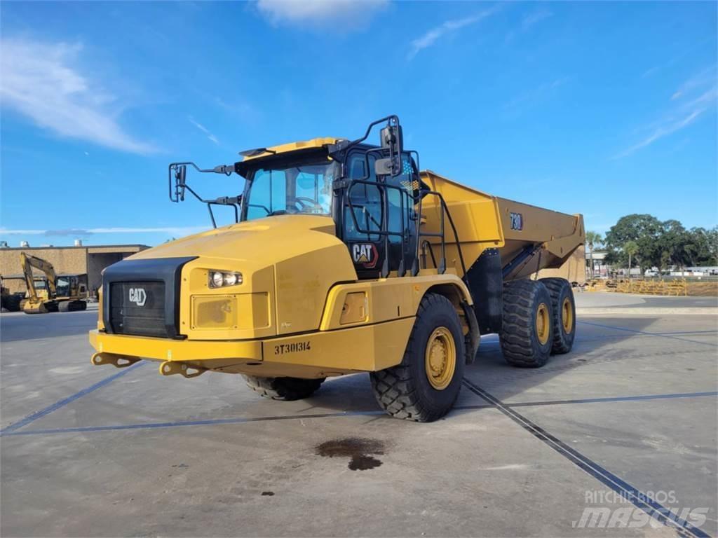 CAT 730 Зчленовані самоскиди