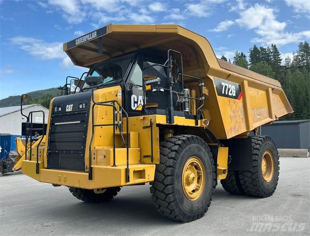 CAT 772G Кар`єрні самоскиди