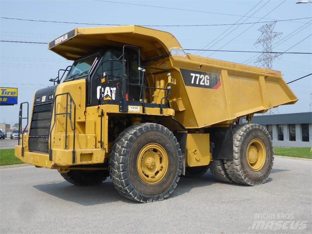 CAT 772G Кар`єрні самоскиди
