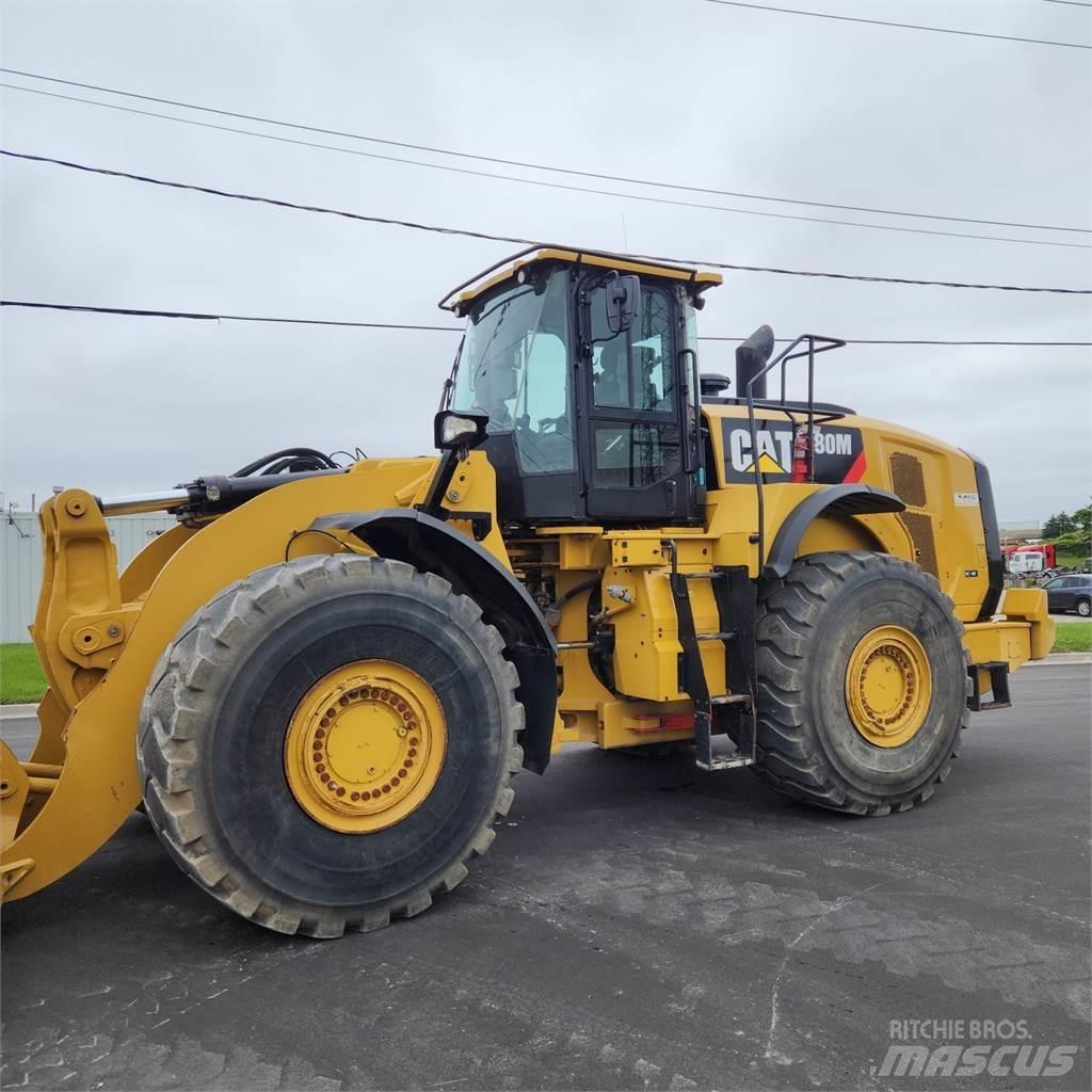 CAT 980M Фронтальні навантажувачі