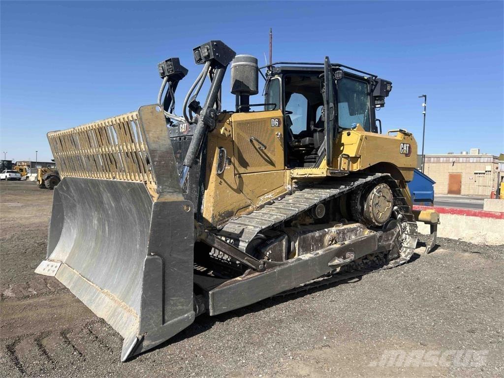 CAT D6 Гусеничні бульдозери