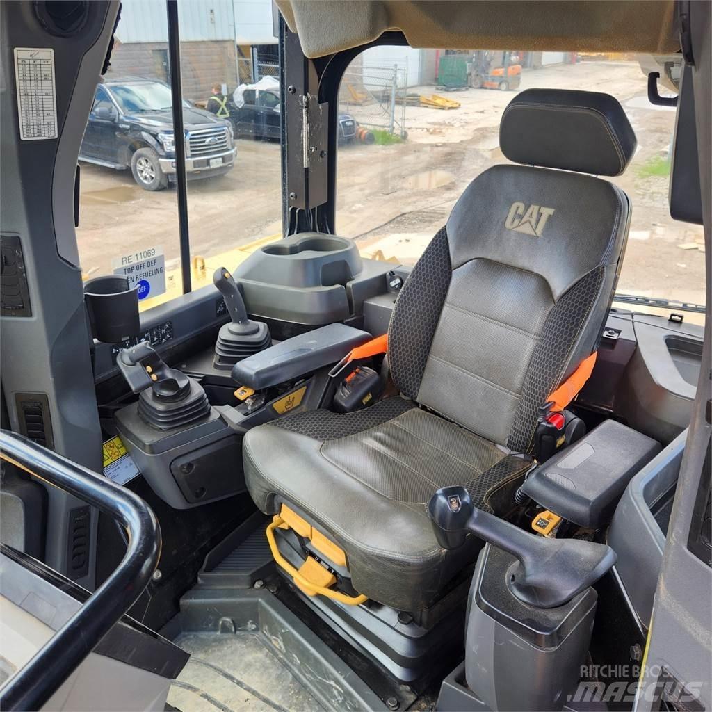 CAT D6 LGP VP Гусеничні бульдозери