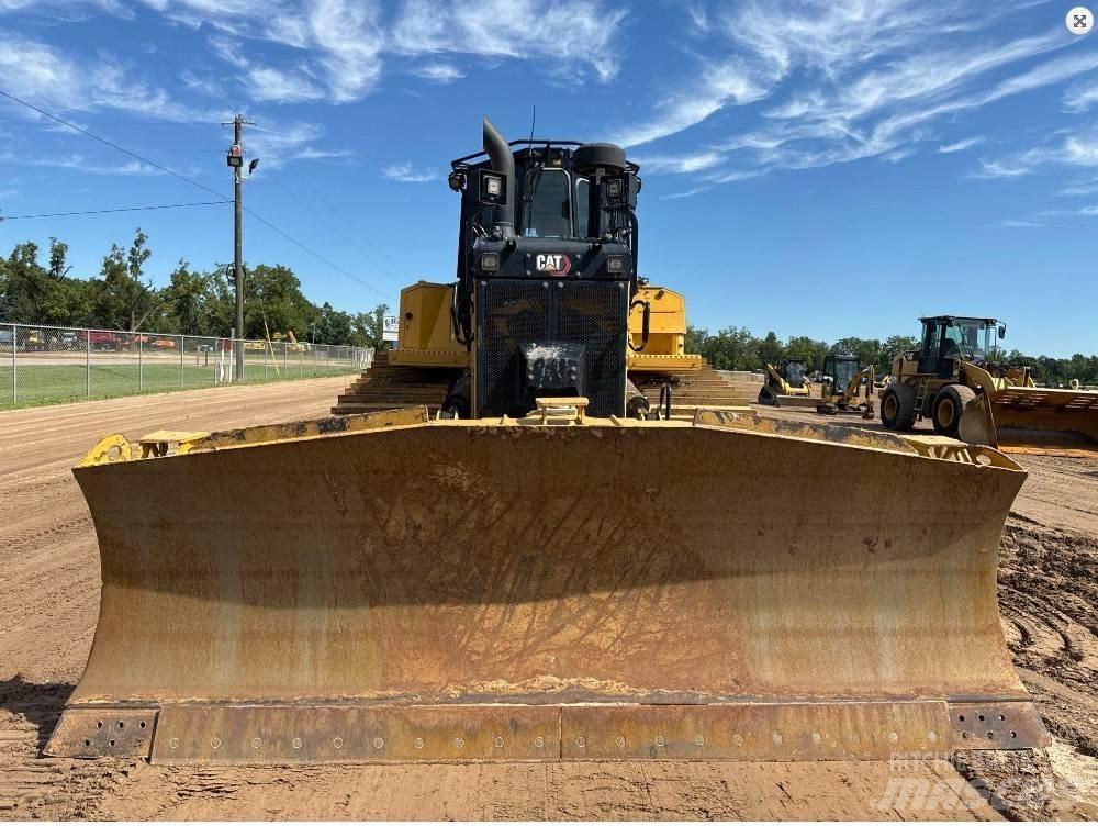 CAT D6 XE LGP Гусеничні бульдозери