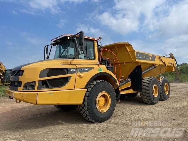 Volvo A30G Зчленовані самоскиди