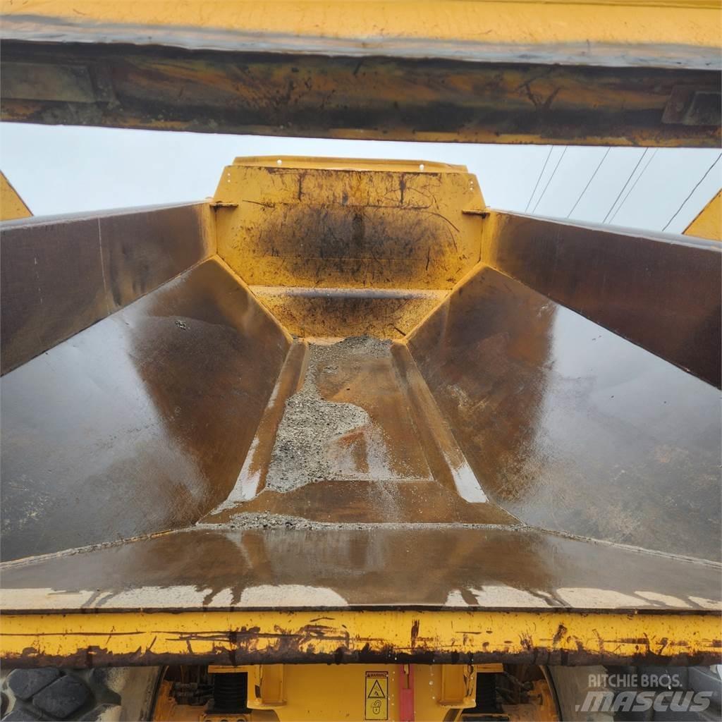 Volvo A30G Зчленовані самоскиди