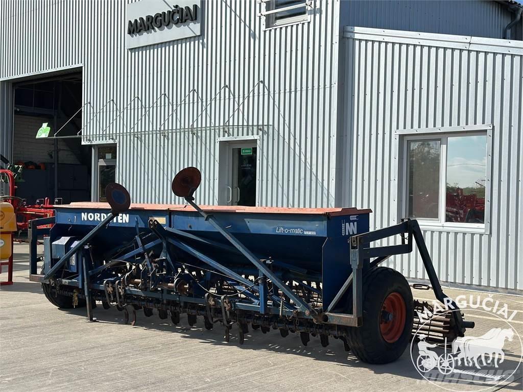 Nordsten CLF 400, 4 m. Сільгосптехніка - Інші
