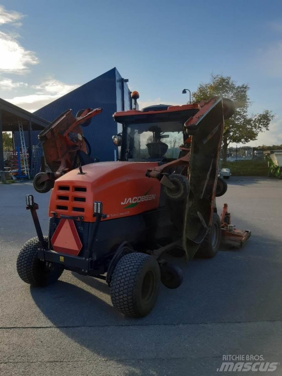 Jacobsen HR 9016 Самохідні газонокосарки