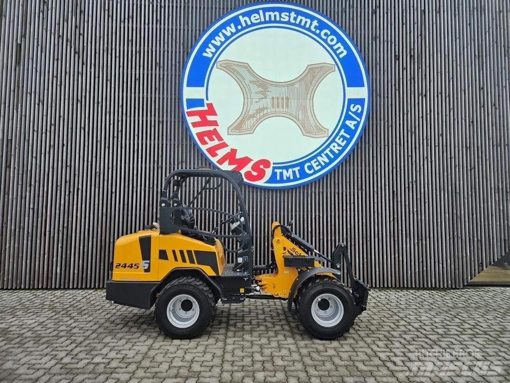 Schäffer 2445S Малі навантажувачі
