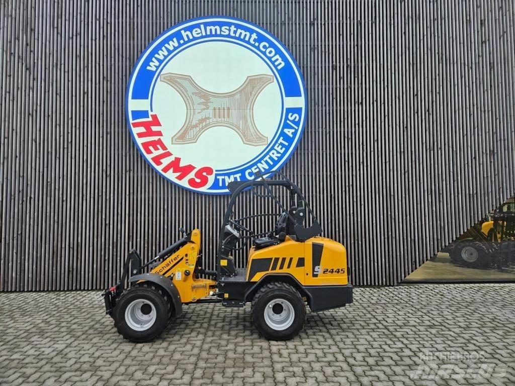 Schäffer 2445S Малі навантажувачі