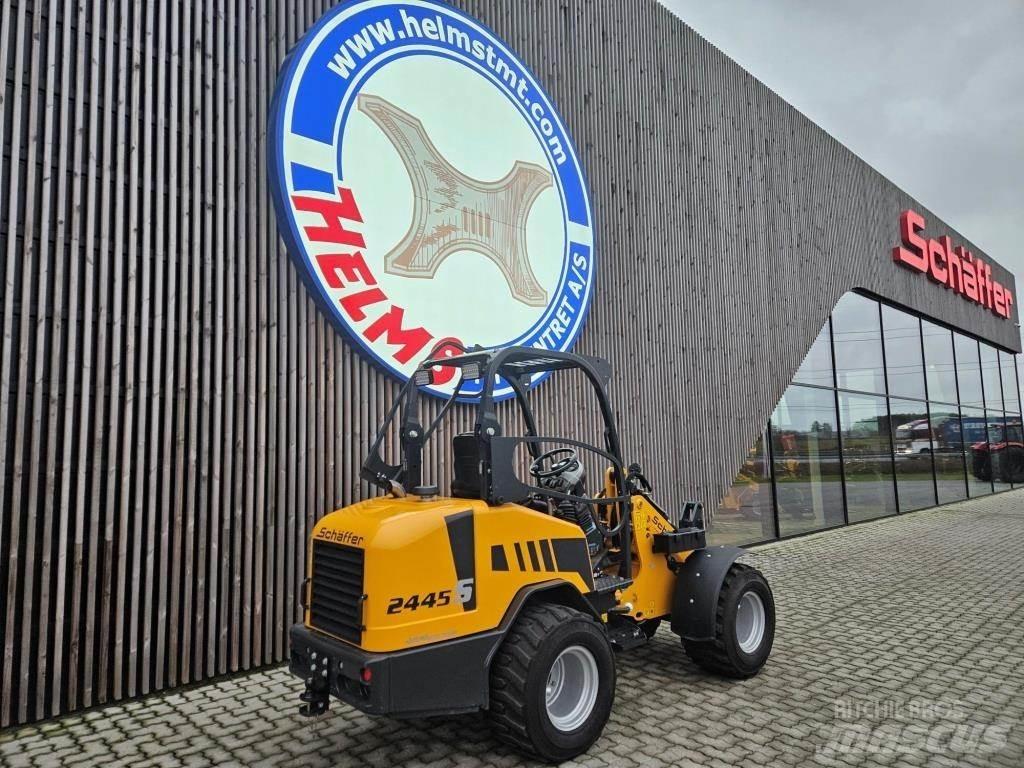Schäffer 2445S Малі навантажувачі