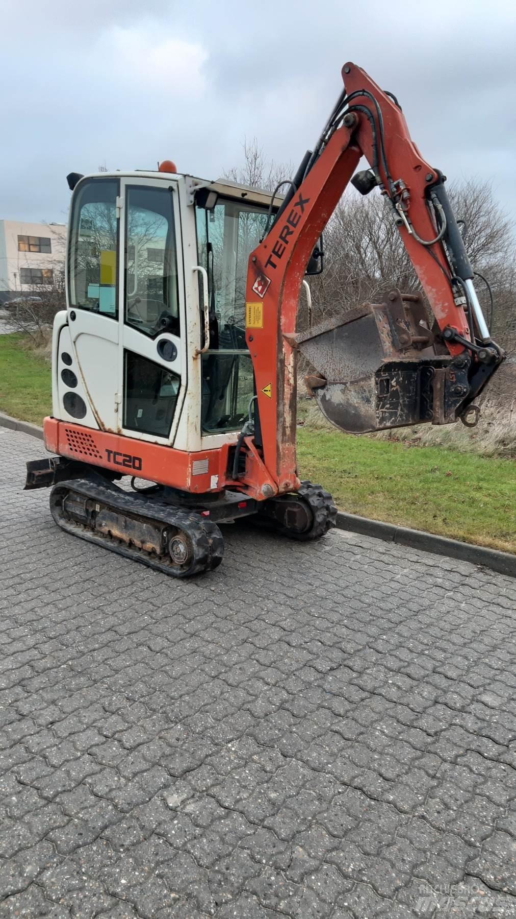 Terex TC20 Міні-екскаватори < 7т