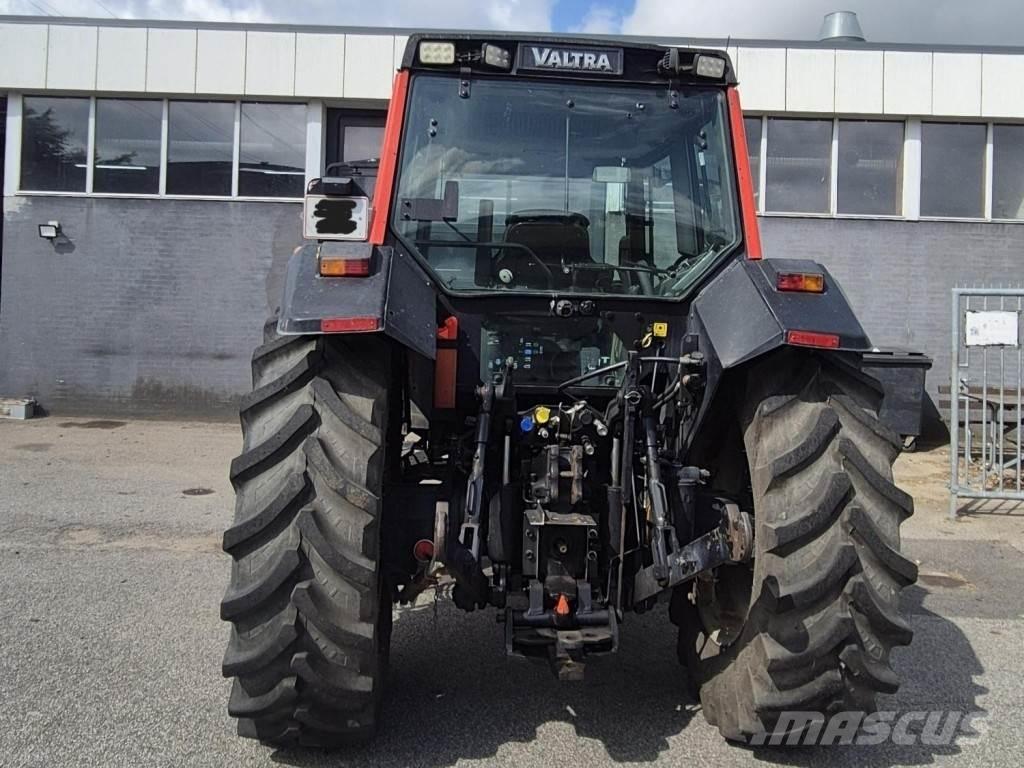Valmet 6750 Трактори