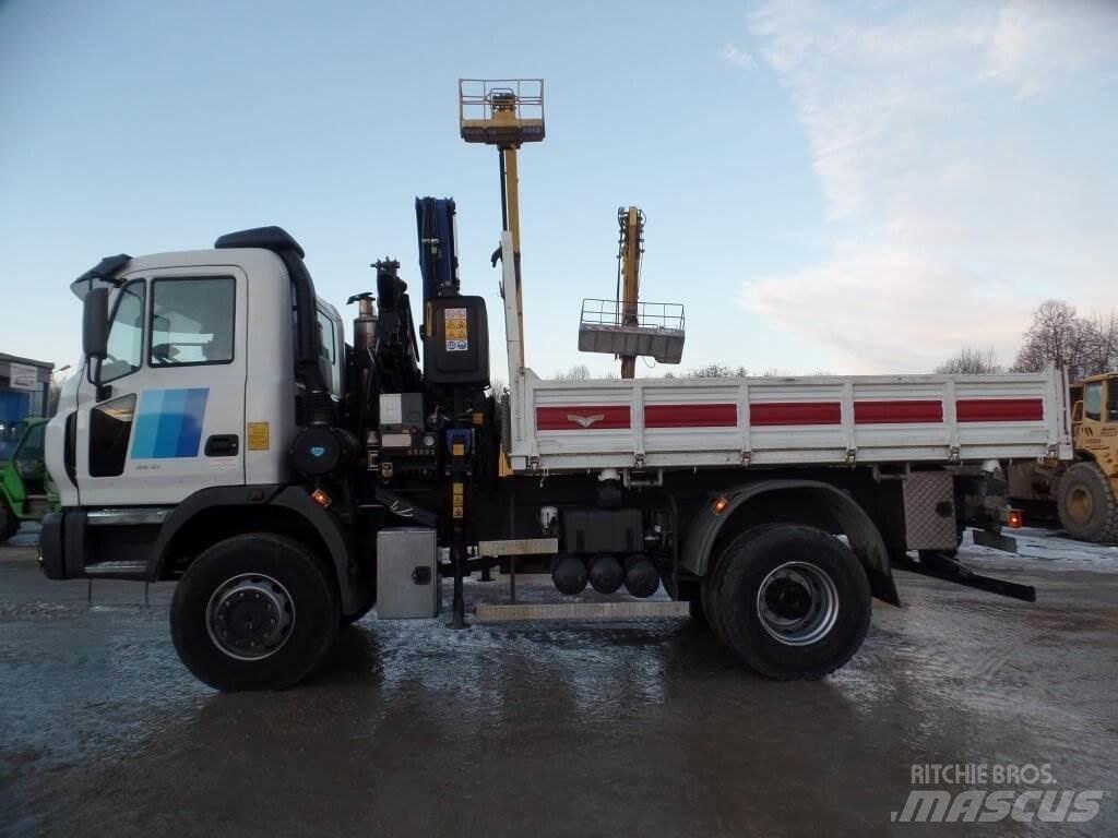 Astra HD8 44.41-80 4x4 Вантажівки / спеціальні
