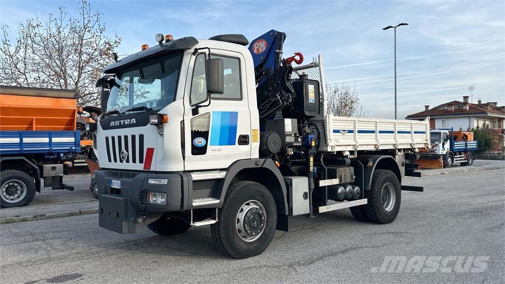 Astra HD8 44.41-80 6x4 Вантажівки / спеціальні
