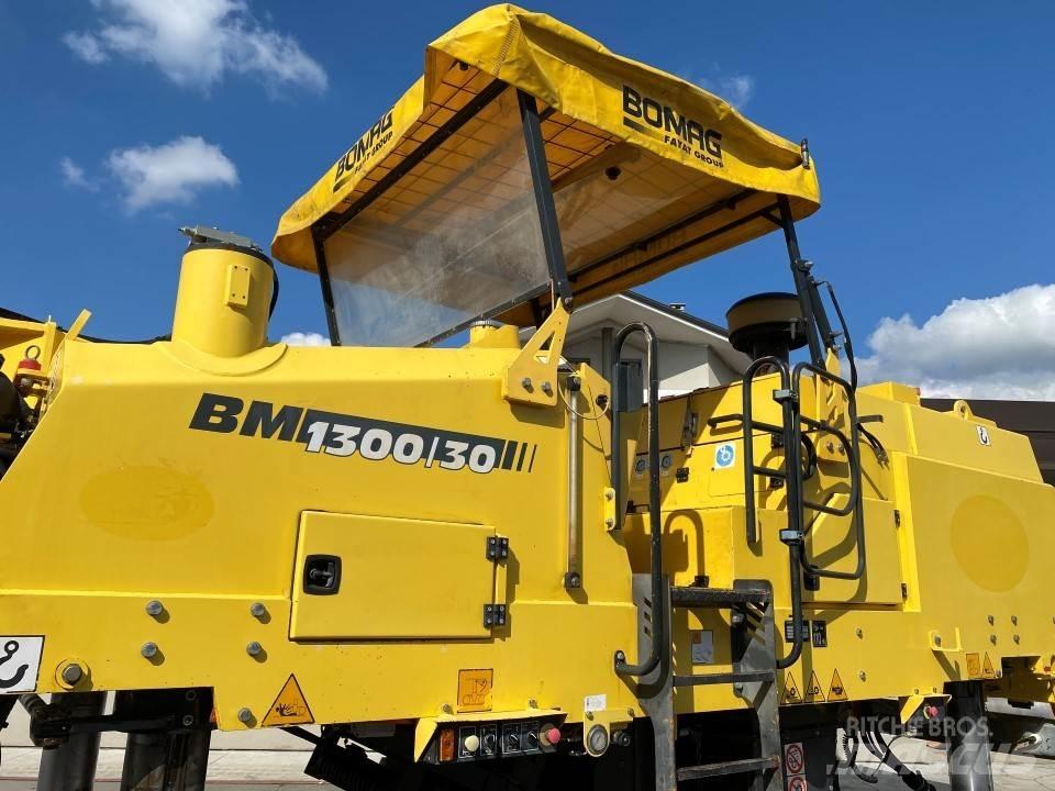 Bomag BM1300/30 Холодні дорожні фрези