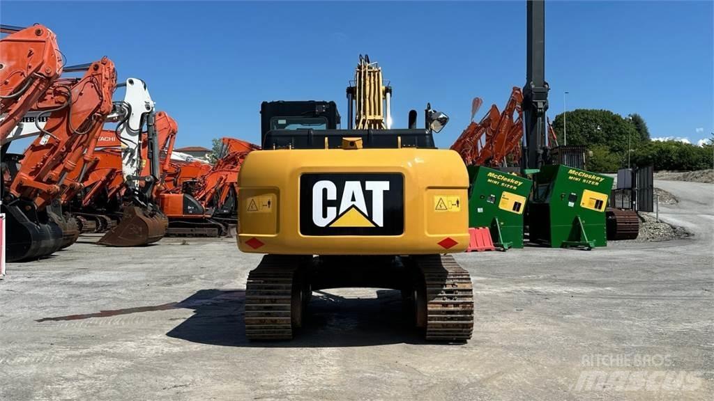 CAT 320D Гусеничні екскаватори