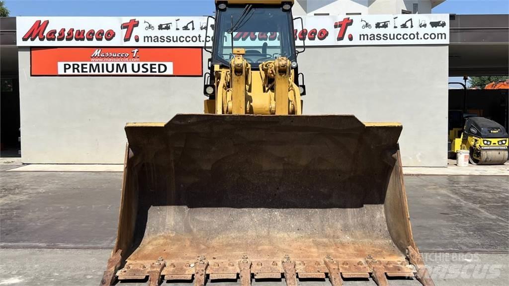CAT 973C Фронтальні навантажувачі