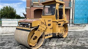 CAT CB-424 Ущільнювачі грунту