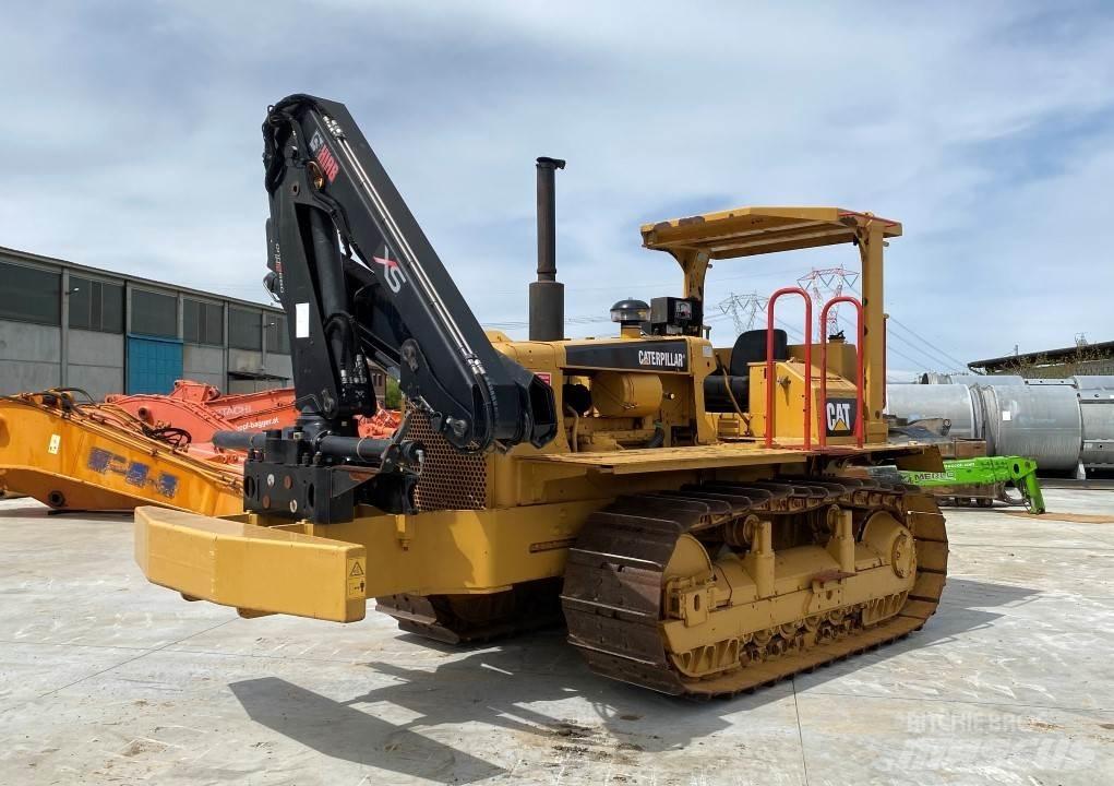 CAT D6D Трубопровідне обладнання