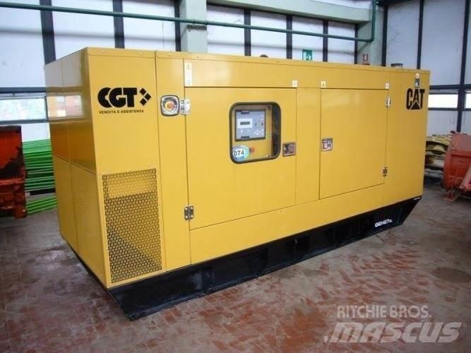 CAT GEH275 Освітлювальні вежі
