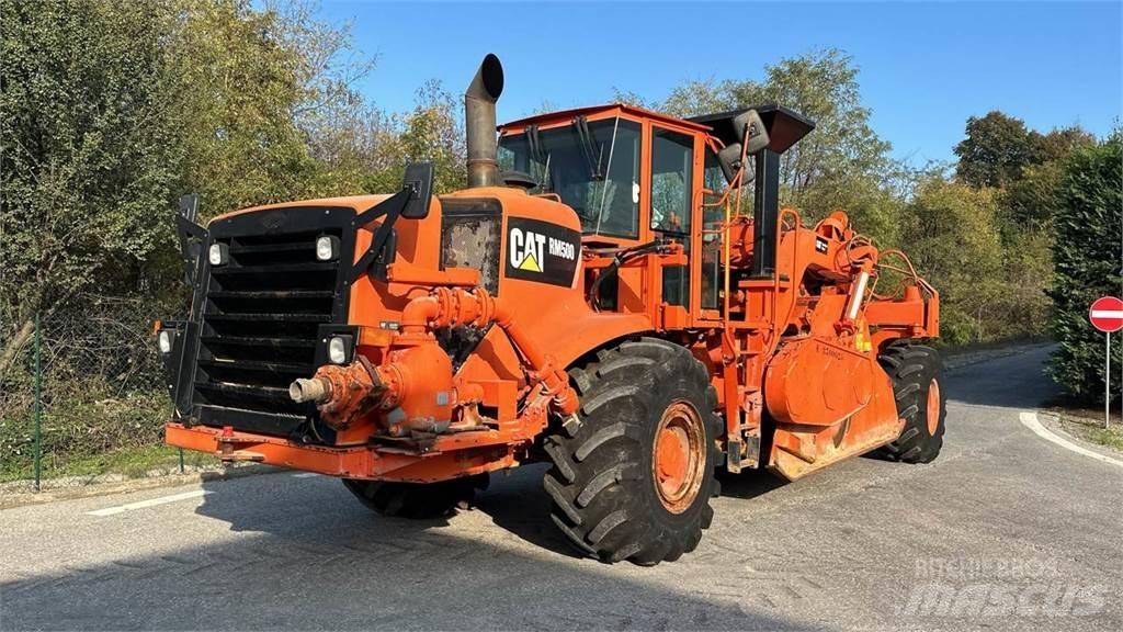 CAT RM500 Вантажівки / спеціальні