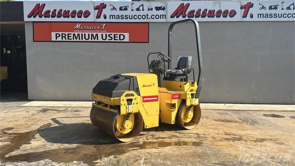 Dynapac CC122 Ущільнювачі грунту