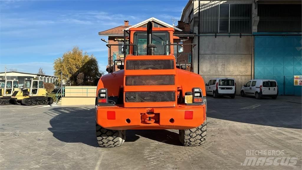 Fiat-Hitachi W190 Фронтальні навантажувачі