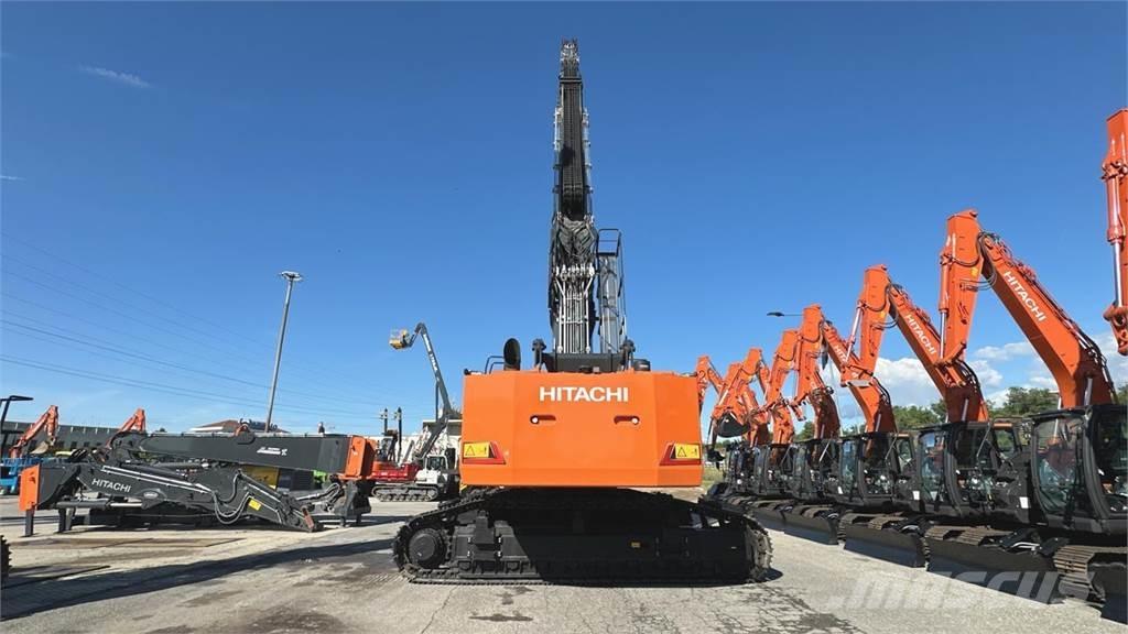 Hitachi KMC750S-7 Гусеничні екскаватори