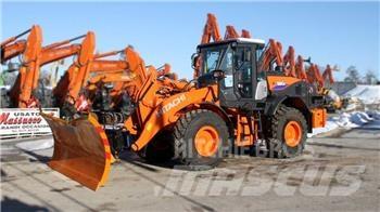 Hitachi ZW180-6 Фронтальні навантажувачі