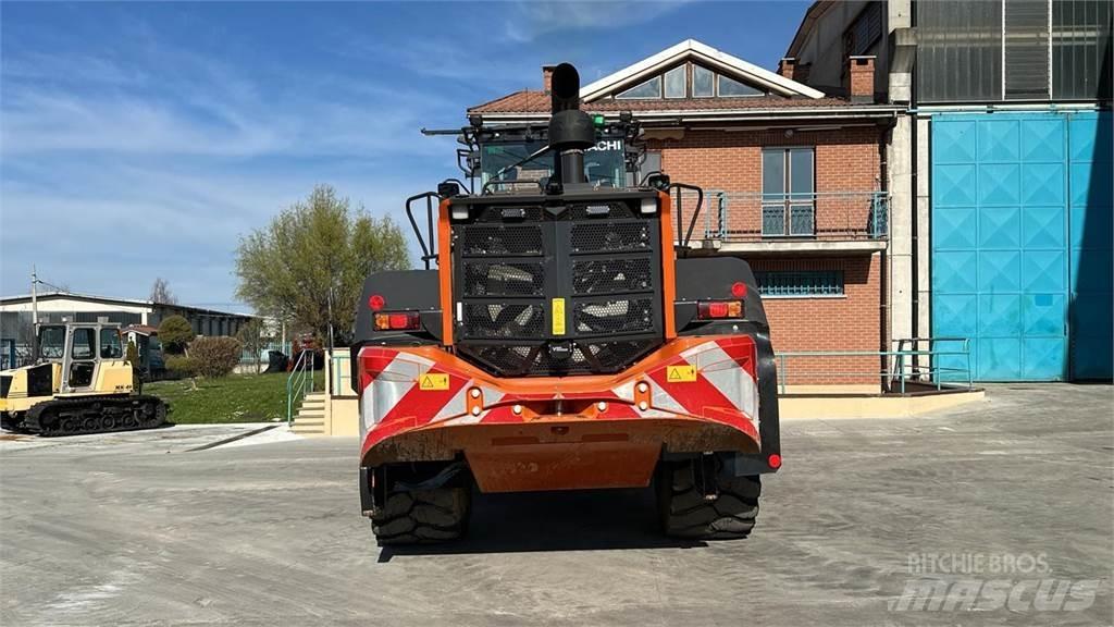 Hitachi ZW310-7 Фронтальні навантажувачі
