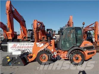 Hitachi ZW65 Фронтальні навантажувачі