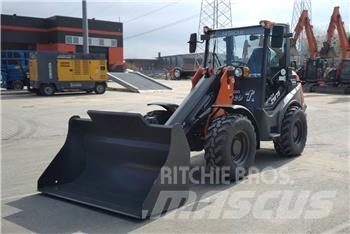 Hitachi ZW75 – 6C Фронтальні навантажувачі